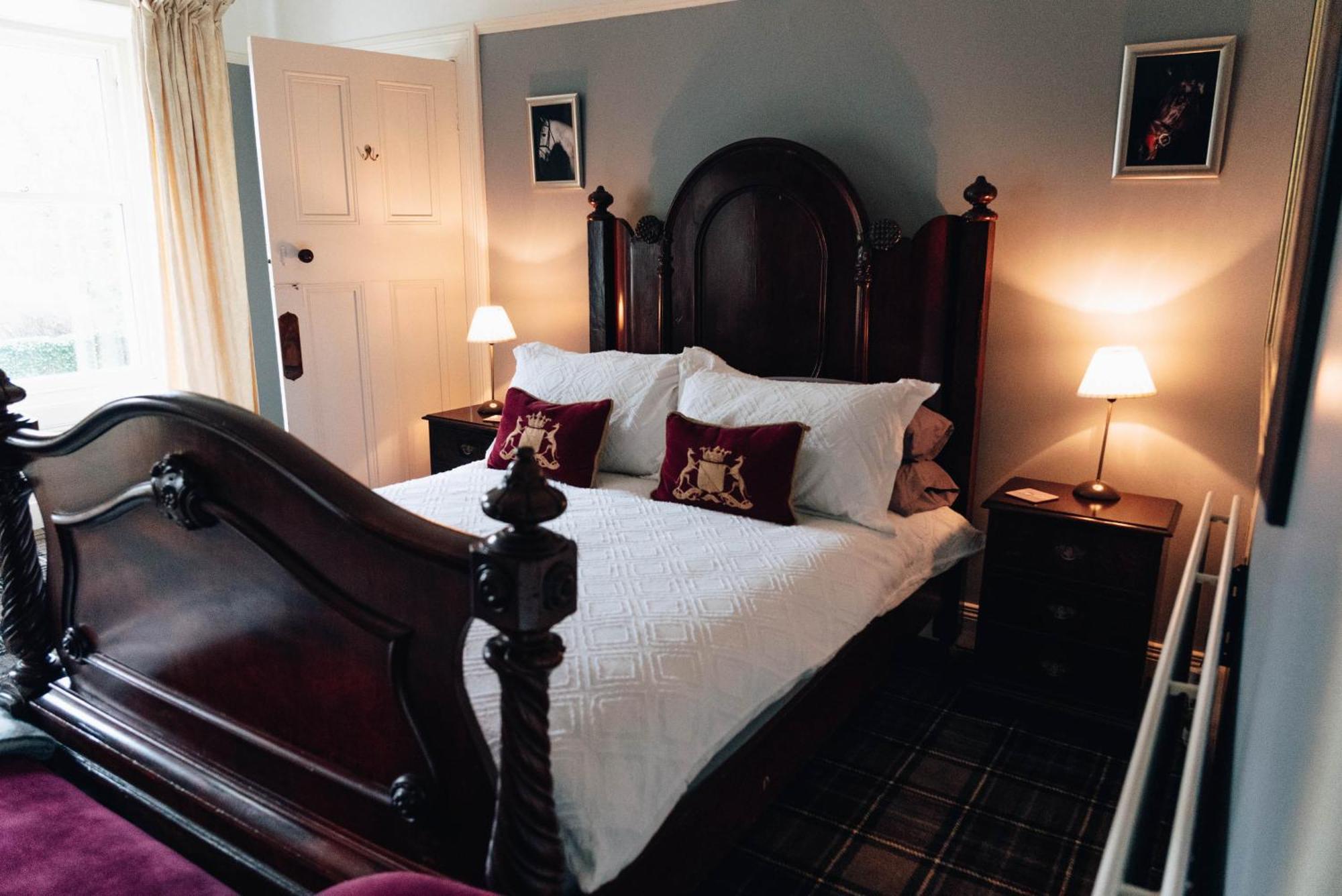 Luxury Accommodation In County Antrim With Riverside Hot Tub Kells Екстер'єр фото