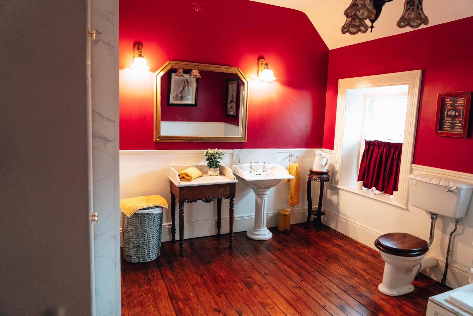 Luxury Accommodation In County Antrim With Riverside Hot Tub Kells Екстер'єр фото
